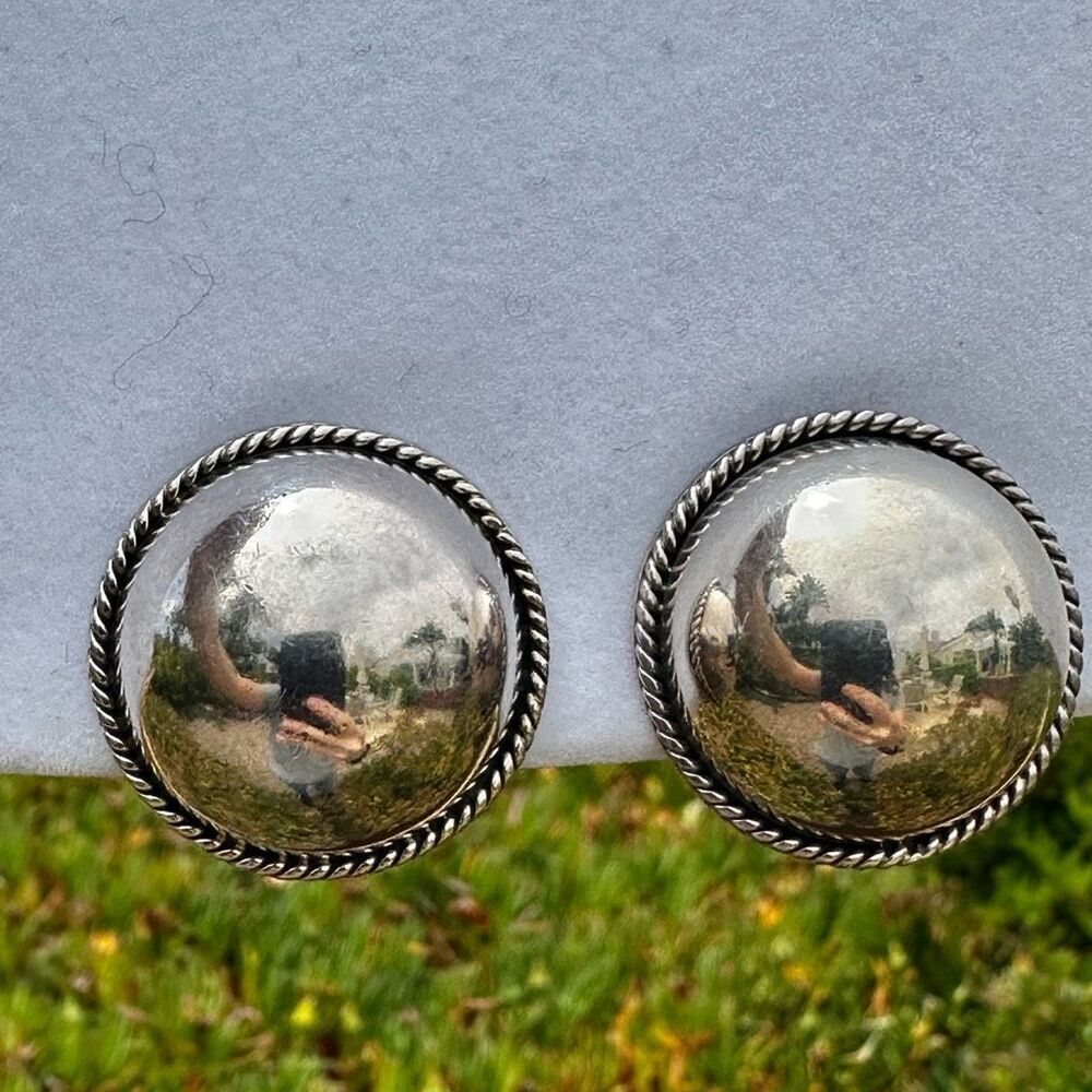 Vintage Mexican Sterling Silver Dome Clip-On Earrings